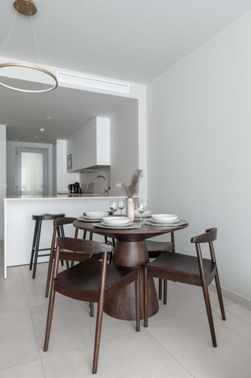 Image No.12-2 Bed Apartment for sale