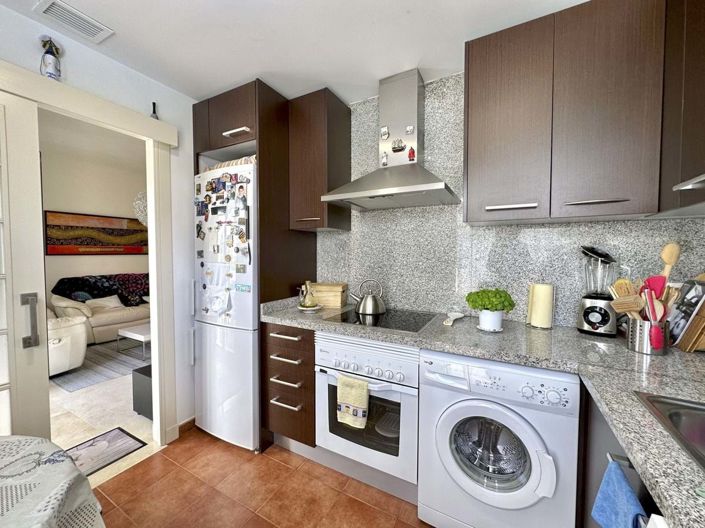 Image No.6-3 Bed Apartment for sale