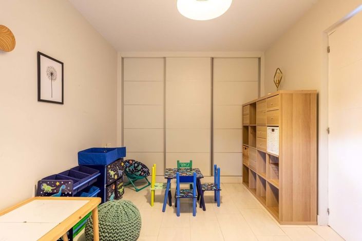 Image No.15-3 Bed Townhouse for sale