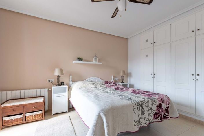 Image No.14-3 Bed Villa for sale