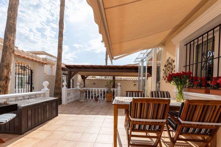 Image No.23-3 Bed Villa for sale