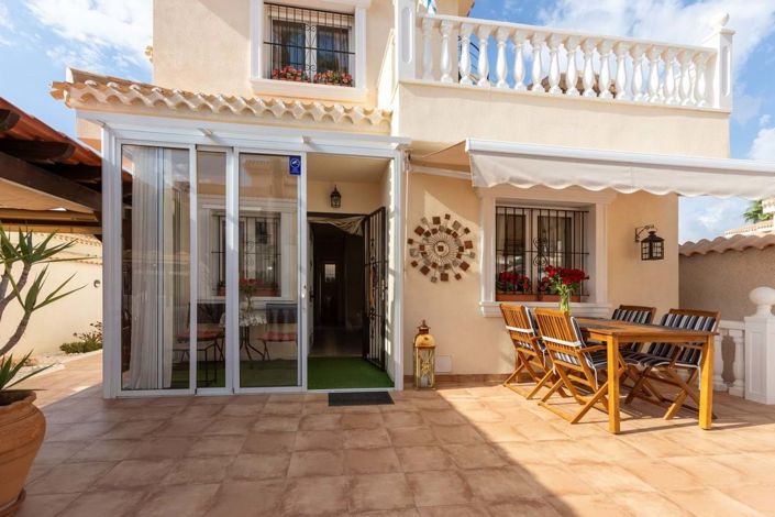 Image No.4-3 Bed Villa for sale