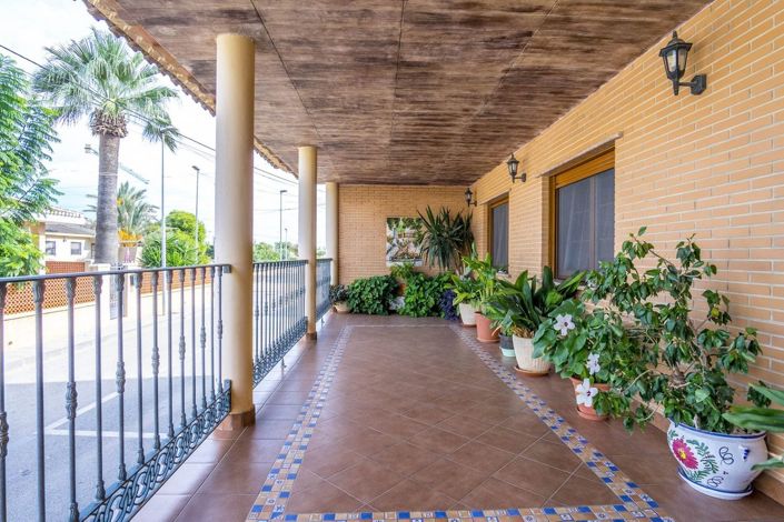 Image No.19-4 Bed Villa for sale