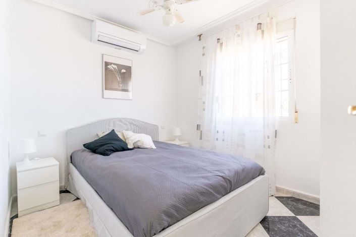 Image No.11-4 Bed Villa for sale