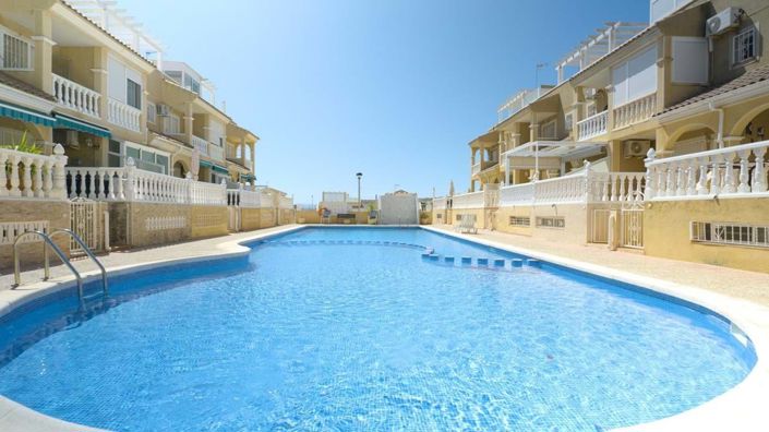 Image No.26-4 Bed Villa for sale