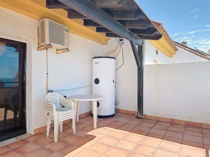 Image No.3-4 Bed Townhouse for sale