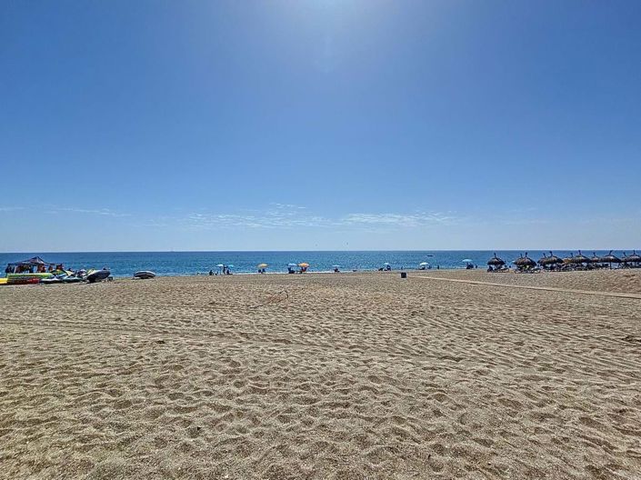 Image No.35-4 Bed Townhouse for sale