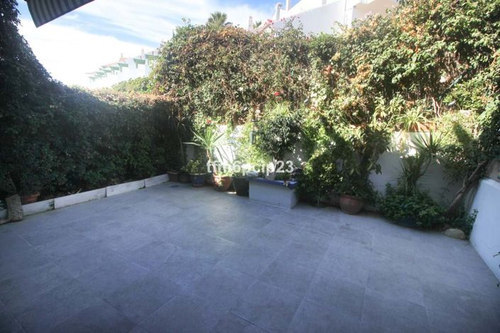 Image No.33-3 Bed Townhouse for sale