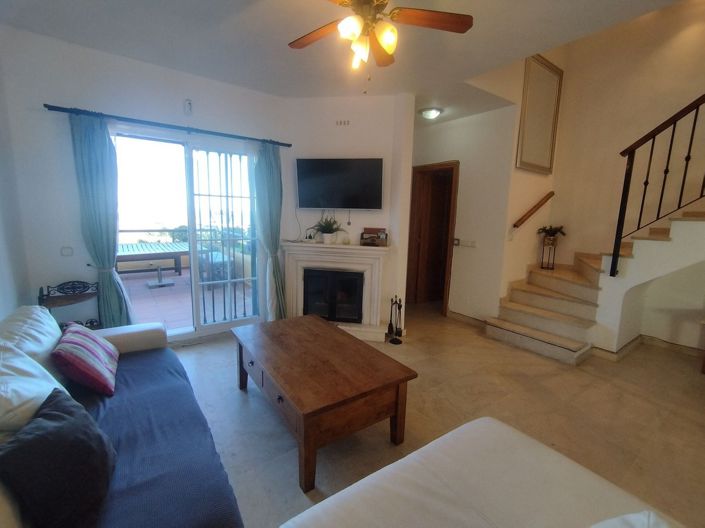 Image No.10-3 Bed Townhouse for sale