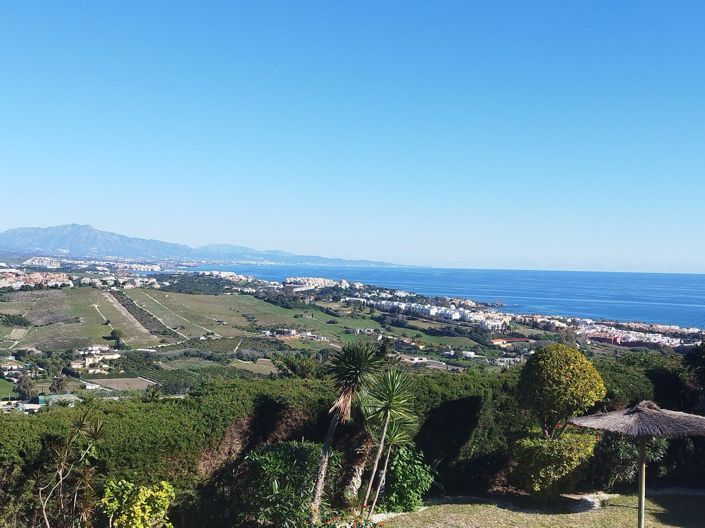 Image No.28-3 Bed Townhouse for sale