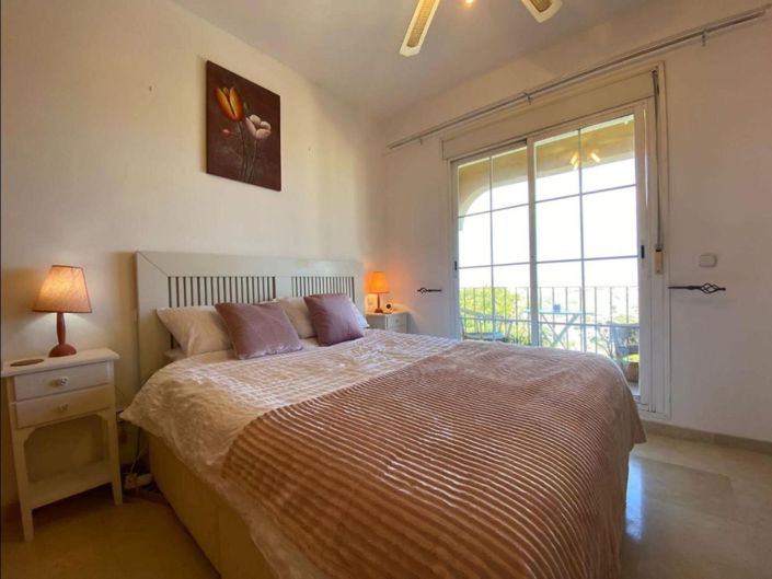 Image No.6-3 Bed Townhouse for sale