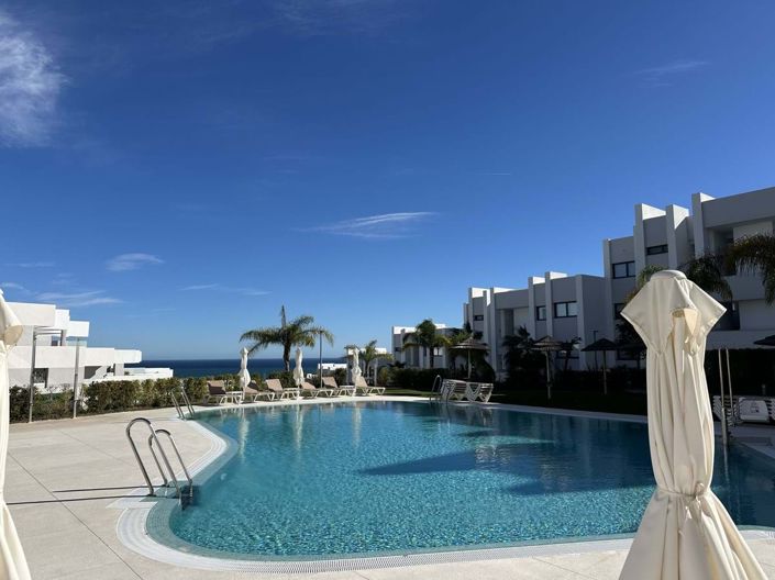 Image No.18-3 Bed Apartment for sale