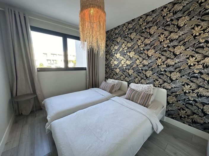 Image No.9-3 Bed Apartment for sale