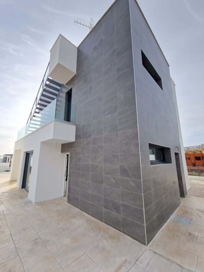 Image No.27-4 Bed Villa for sale