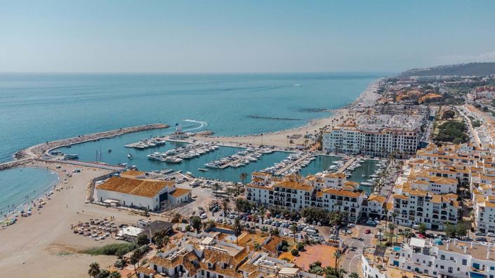 Image No.27-3 Bed Apartment for sale