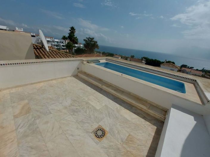 Image No.2-3 Bed Townhouse for sale