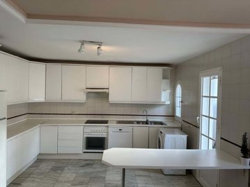 1447-521803-78d1f4f8b6655591b02d22fabb36a692d