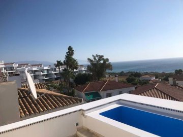 1447-521803-78d1f4f8b6655591b02d22fabb36a692d