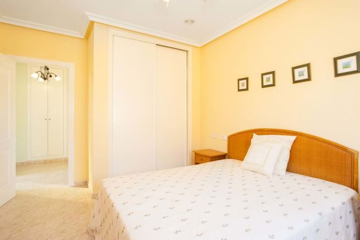 Image No.22-4 Bed Villa for sale