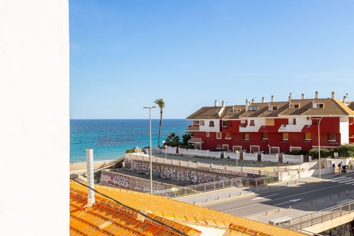 Image No.18-3 Bed Apartment for sale