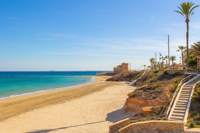 Image No.19-3 Bed Apartment for sale