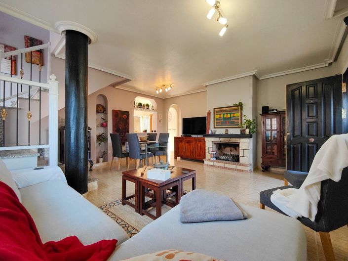 Image No.23-3 Bed Villa for sale