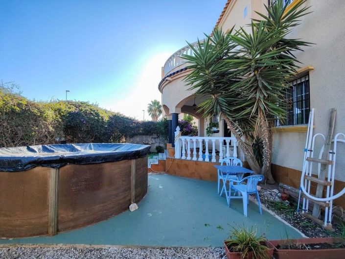 Image No.8-3 Bed Villa for sale