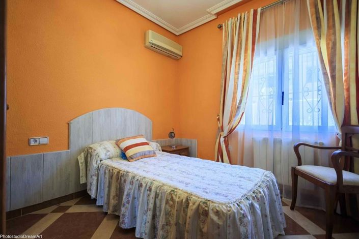 Image No.21-5 Bed Villa for sale