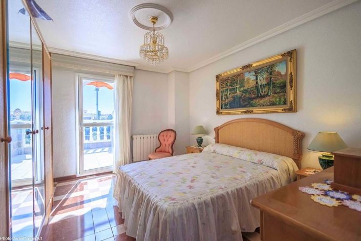 Image No.30-5 Bed Villa for sale