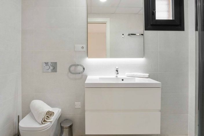 Image No.10-3 Bed Apartment for sale