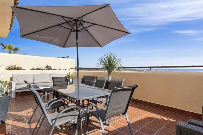 Image No.30-4 Bed Townhouse for sale