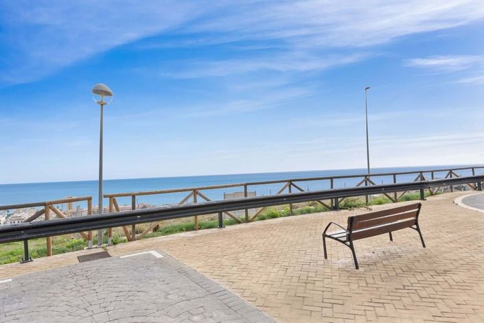 Image No.51-4 Bed Townhouse for sale