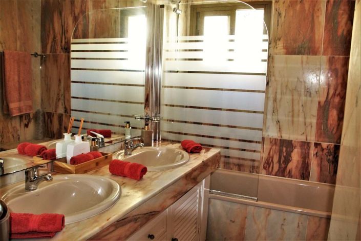 Image No.36-2 Bed Apartment for sale