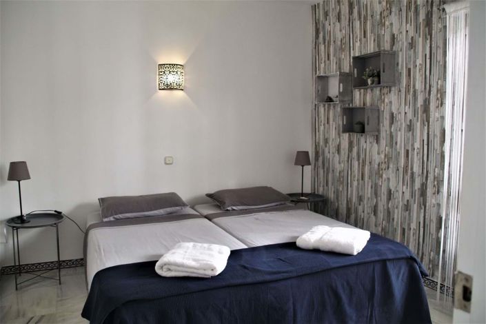 Image No.42-2 Bed Apartment for sale