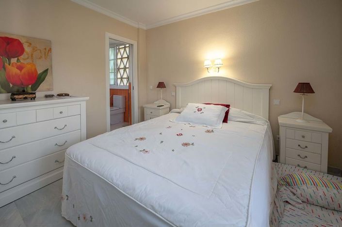 Image No.17-2 Bed Apartment for sale