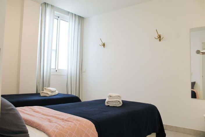 Image No.15-3 Bed Apartment for sale