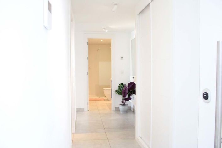 Image No.22-3 Bed Apartment for sale