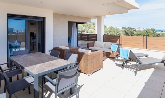 Image No.14-2 Bed Apartment for sale