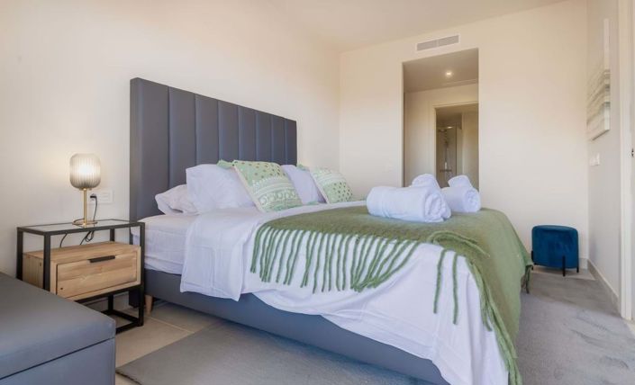 Image No.17-2 Bed Apartment for sale