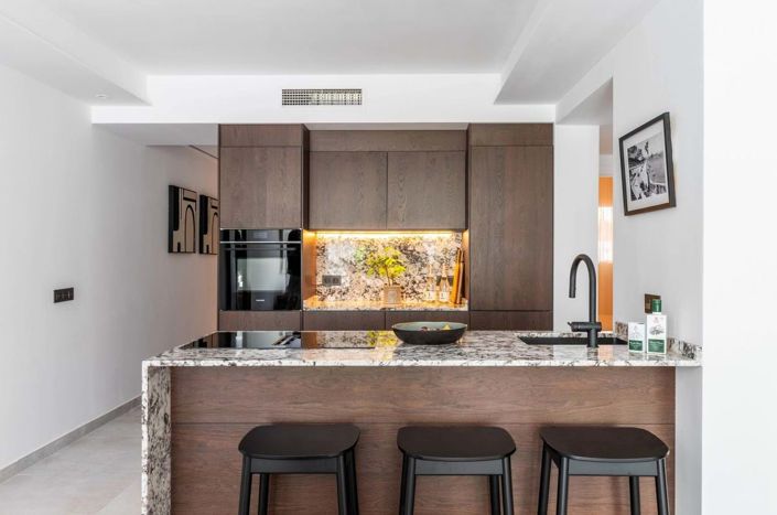 Image No.11-3 Bed Apartment for sale