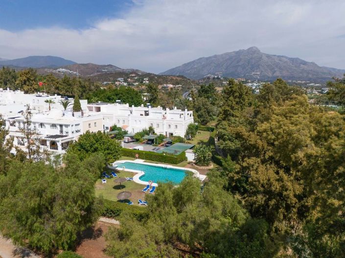 Image No.21-3 Bed Apartment for sale