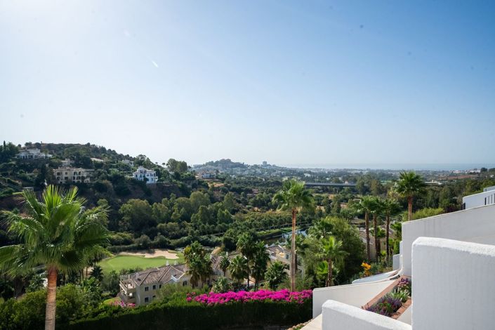 Image No.13-2 Bed Apartment for sale