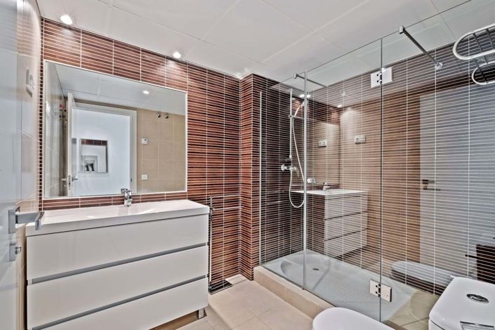 Image No.18-2 Bed Apartment for sale