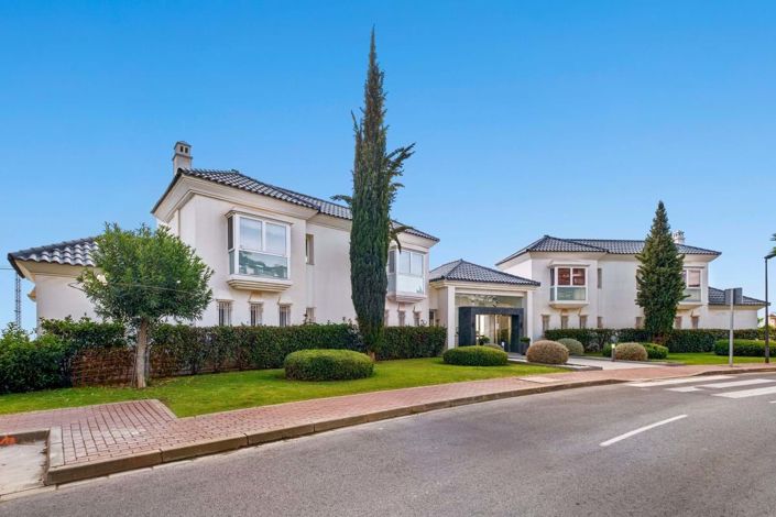 Image No.27-2 Bed Apartment for sale