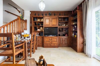 1447-530512-78d1f4f8b6655591b02d22fabb36a692d