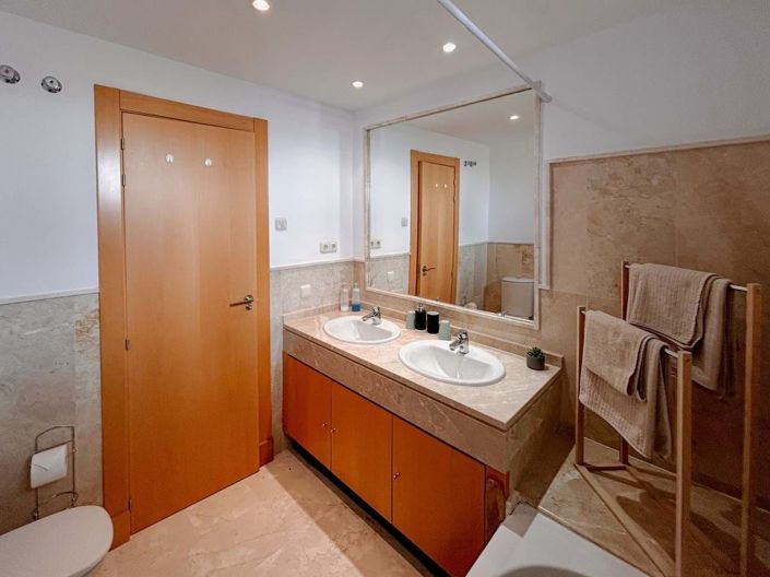 Image No.21-2 Bed Apartment for sale