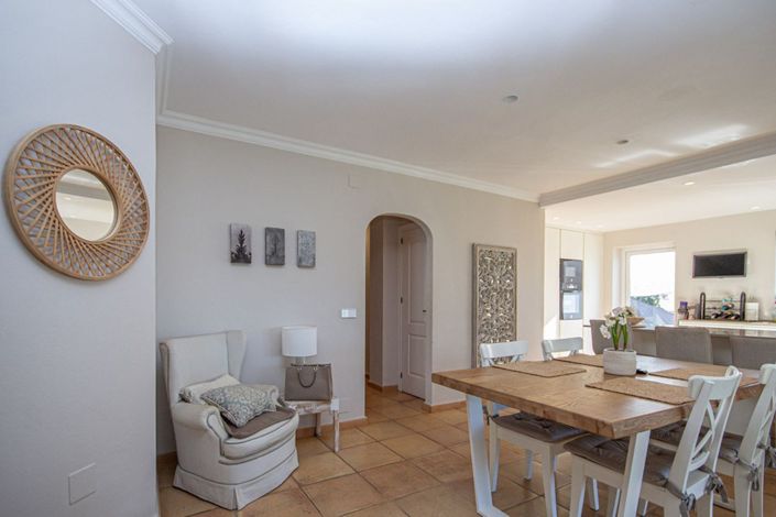 Image No.10-3 Bed Villa for sale