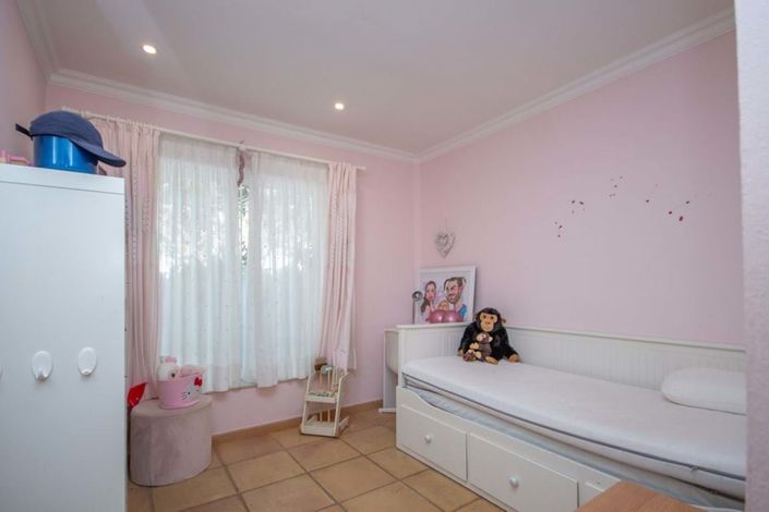 Image No.21-3 Bed Villa for sale