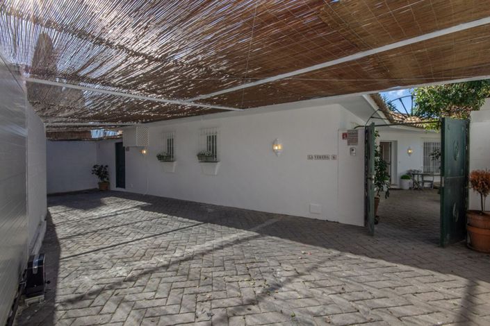 Image No.30-3 Bed Villa for sale