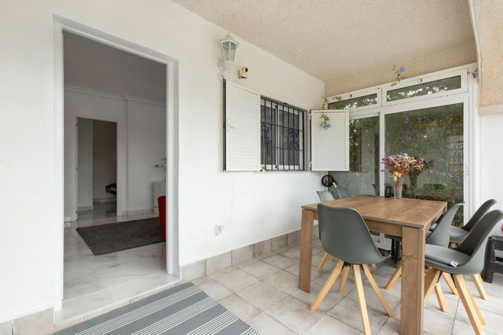 Image No.17-3 Bed Townhouse for sale